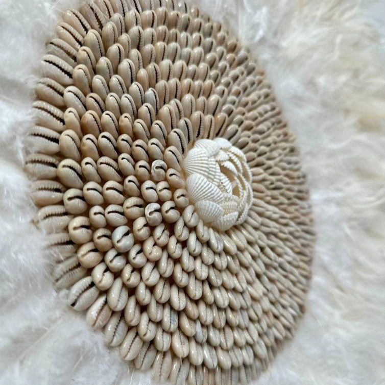 Shelli - Jujuhat Plumes et Coquillages 60cm - bohobloom.fr