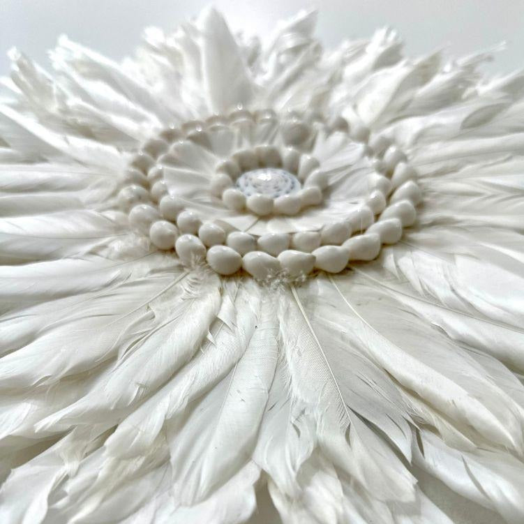 Nomad - Jujuhat blanc Plumes et Coquillages 30cm - bohobloom.fr