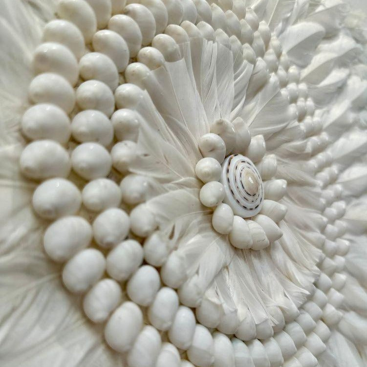 Nomad - Jujuhat blanc Plumes et Coquillages 60cm - bohobloom.fr