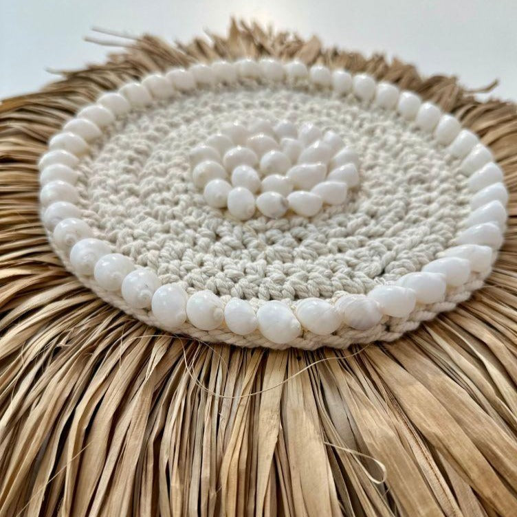 Bohy - Jujuhat Paille, Coquillages et Macramé 30cm - bohobloom.fr