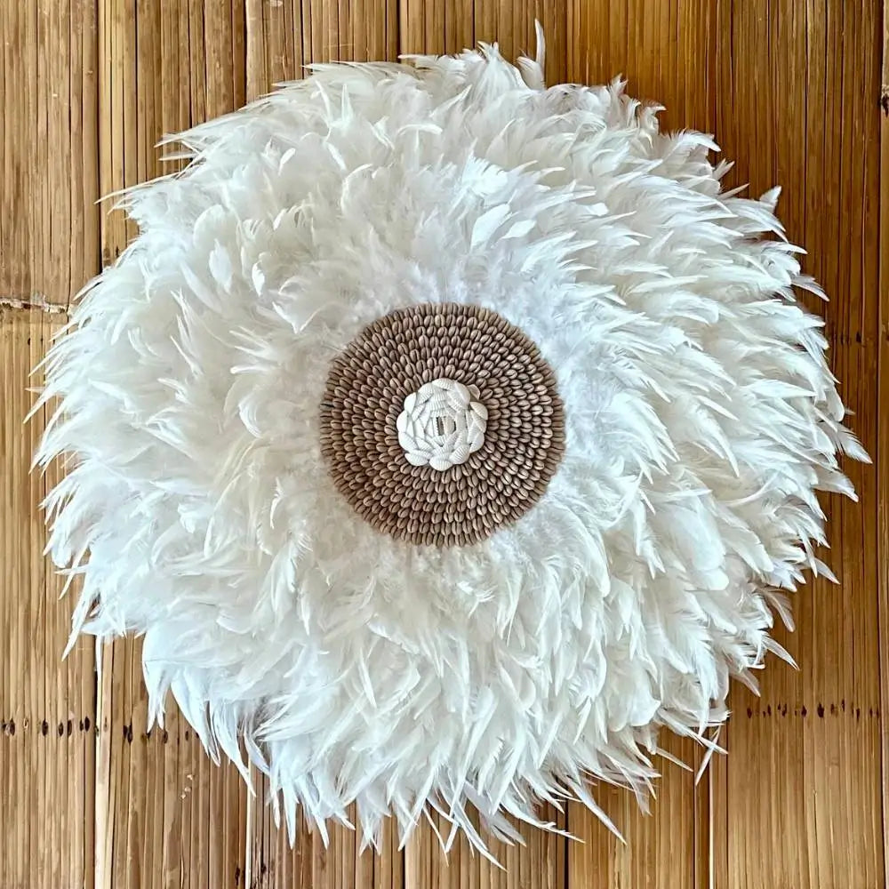 Shelli - Jujuhat blanc Plumes et Coquillages 60cm